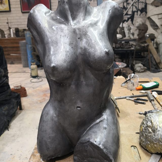 Bust real size